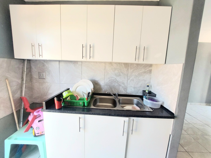 2 Bedroom Property for Sale in Moorreesburg Western Cape